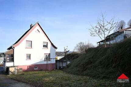 Haus Kierspe - 4 Zimmer, 114 m&sup2;, 255.000&euro; | Angebot:24898861