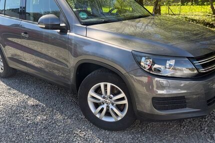 VW Tiguan 105.000 km 11.499 &euro; lüdenscheid 58515