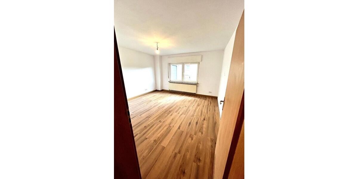 Erdgeschoßwohnung Werdohl - 2 Zimmer, 56 m&sup2;, 450&euro; | Angebot:26632428