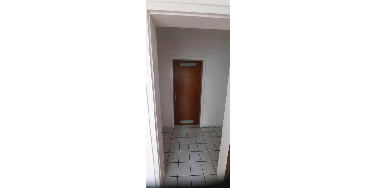 Etagenwohnung Sundern (Sauerland) - 3 Zimmer, 61 m&sup2;, 350&euro; | Angebot:26316634