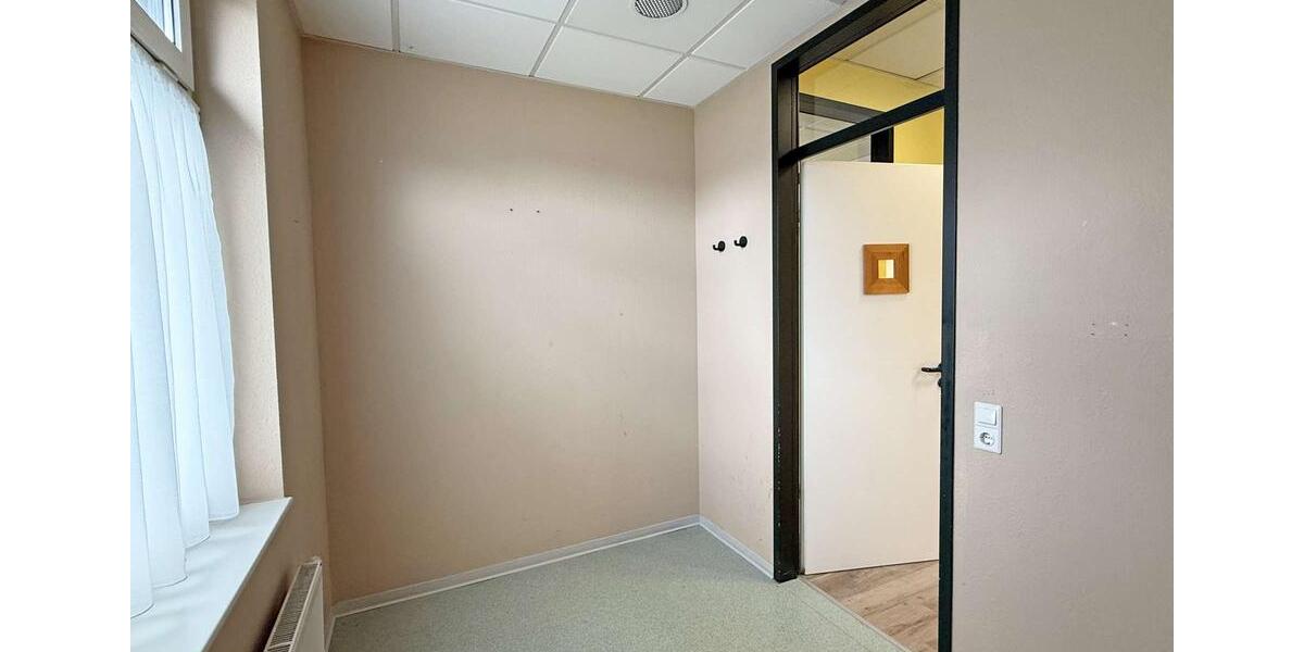 Gewerbeobjekt Sundern (Sauerland) - 1.000&euro; | Angebot:25599647