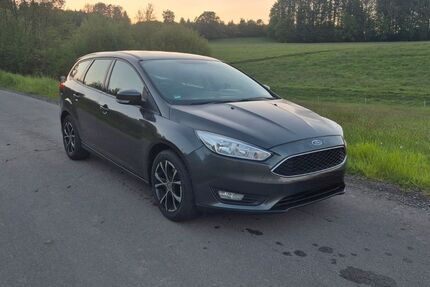 Ford Focus 141.000 km 7.000 &euro; Marienheide 51709