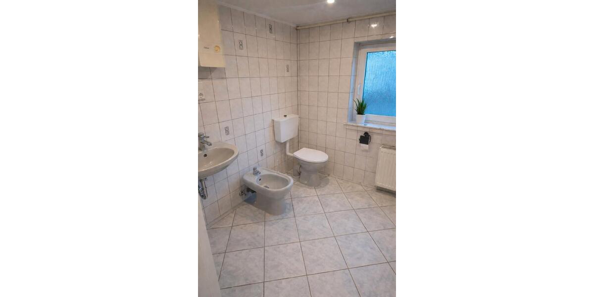 Etagenwohnung Marienheide - 4 Zimmer, 102 m&sup2;, 820&euro; | Angebot:26183448
