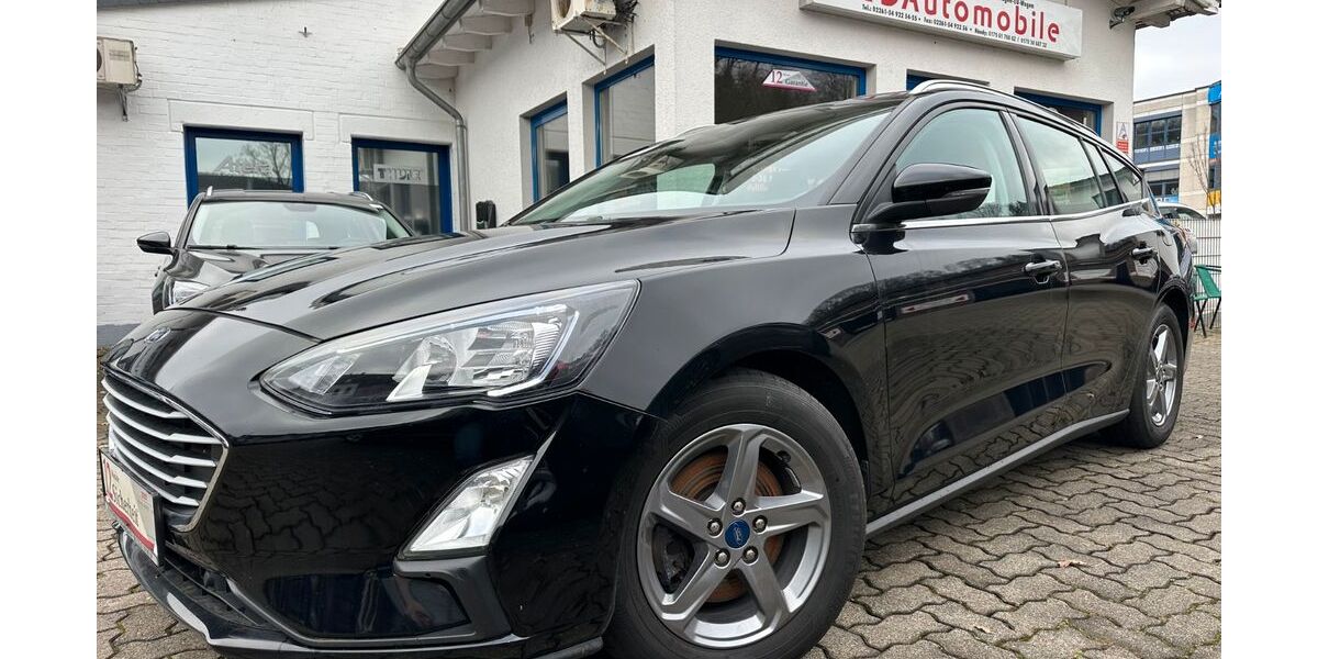 Ford Focus 139.000 km 10.949 &euro; Gummersbach (Zwischen Toom Markt und ATU) 51645