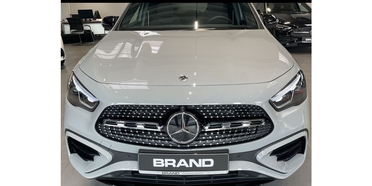 Mercedes-Benz GLA 200 4.825 km 49.880 &euro; Gummersbach 51645