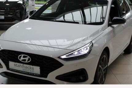 Hyundai i30 2.500 km 25.990 &euro; Gummersbach 51645