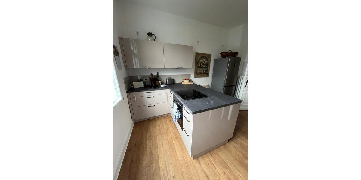 Erdgeschoßwohnung Gummersbach - 3.5 Zimmer, 110 m&sup2;, 1.300&euro; | Angebot:24806602