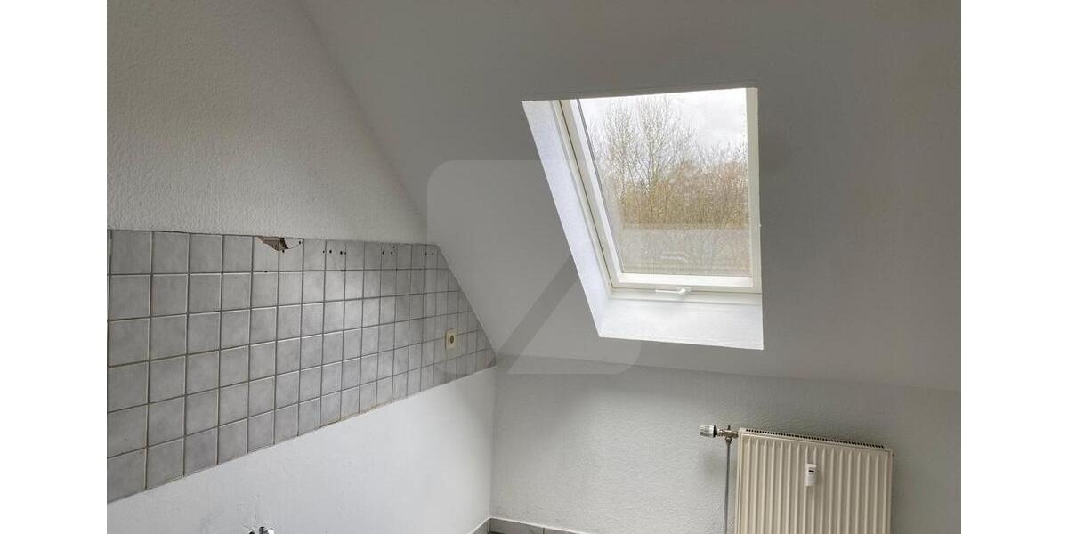 Dachgeschoßwohnung Iserlohn Grüne - 3 Zimmer, 69 m&sup2;, 520&euro; | Angebot:25903388