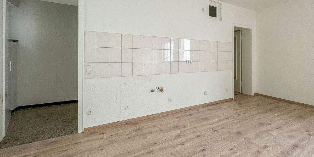 Reihenendhaus Hagen Mittelstadt - 2 Zimmer, 82 m&sup2;, 574&euro; | Angebot:26766697