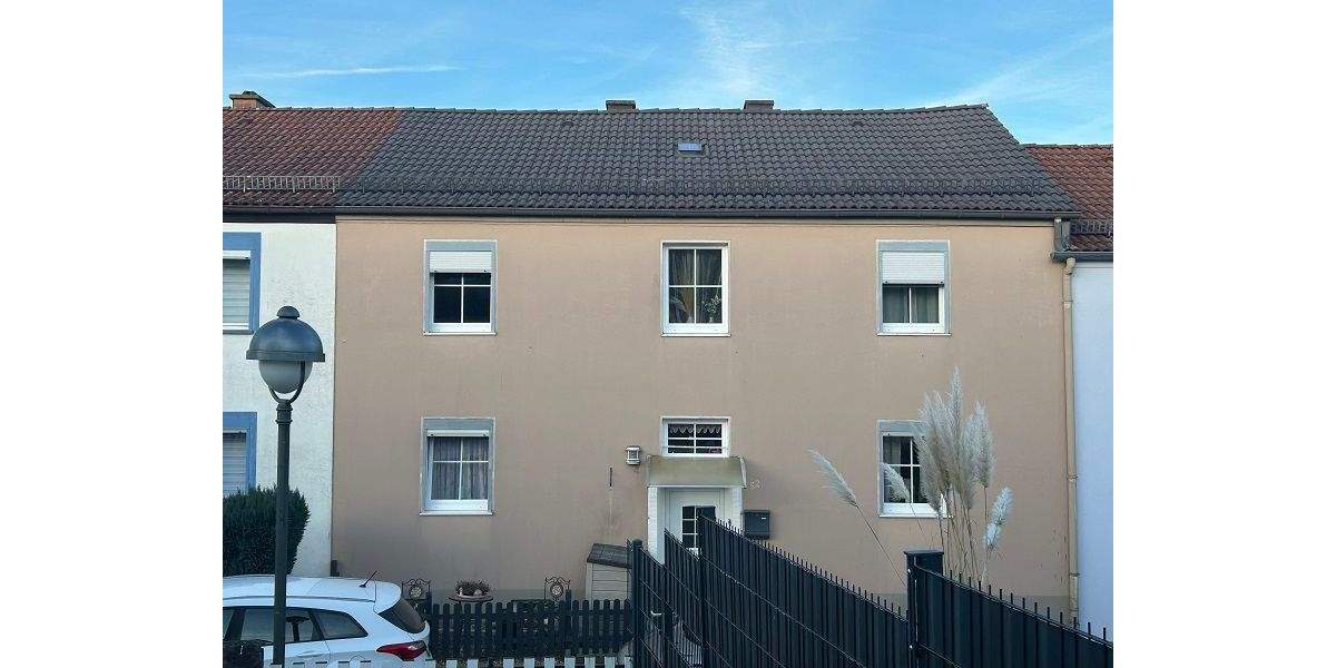 Reihenmittelhaus Lüdenscheid - 1 Zimmer, 150 m&sup2;, 320.000&euro; | Angebot:25769113