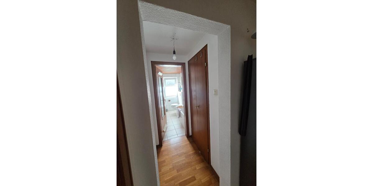 Etagenwohnung Engelskirchen - 4 Zimmer, 100 m&sup2;, 750&euro; | Angebot:25539399