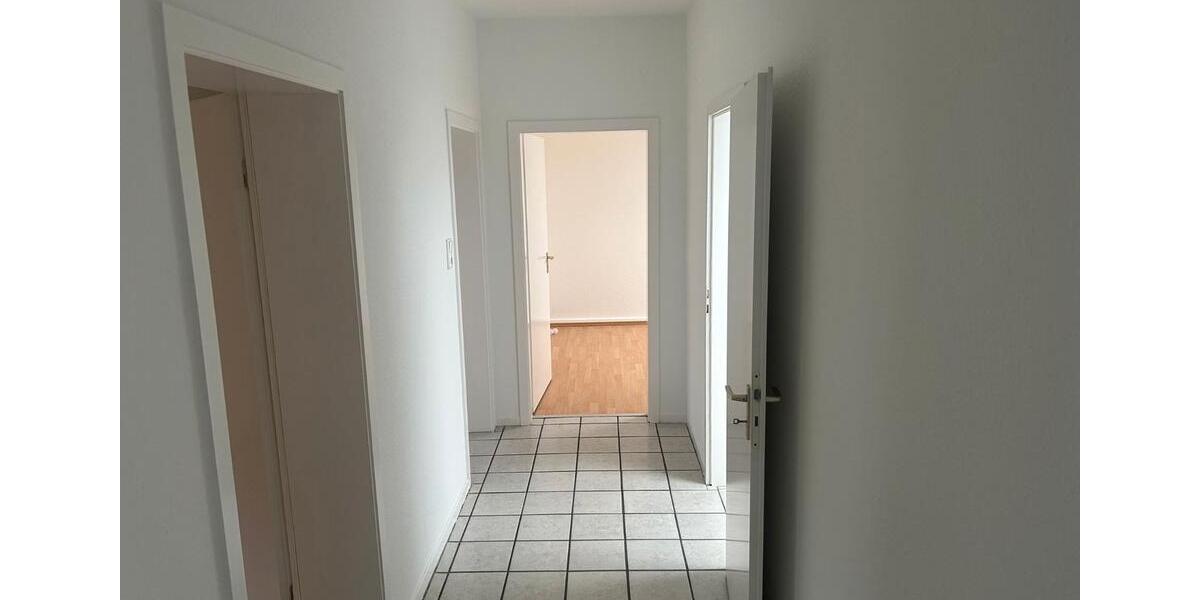 Dachgeschoßwohnung Menden (Sauerland) - 3 Zimmer, 59 m&sup2;, 480&euro; | Angebot:26350487
