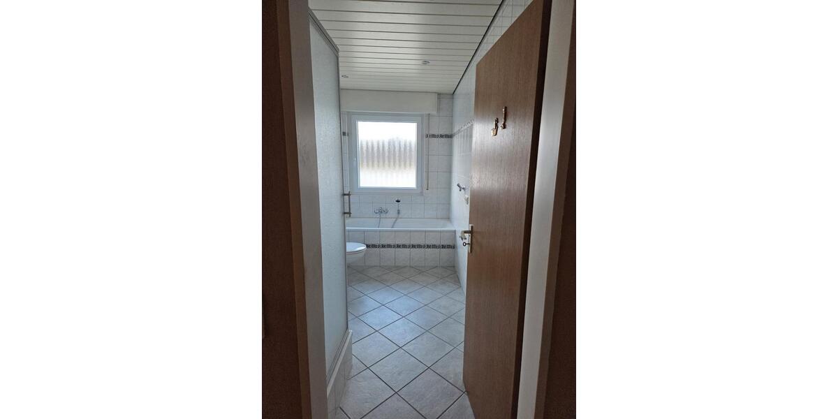 Etagenwohnung Marienheide - 3 Zimmer, 80 m&sup2;, 720&euro; | Angebot:26019175