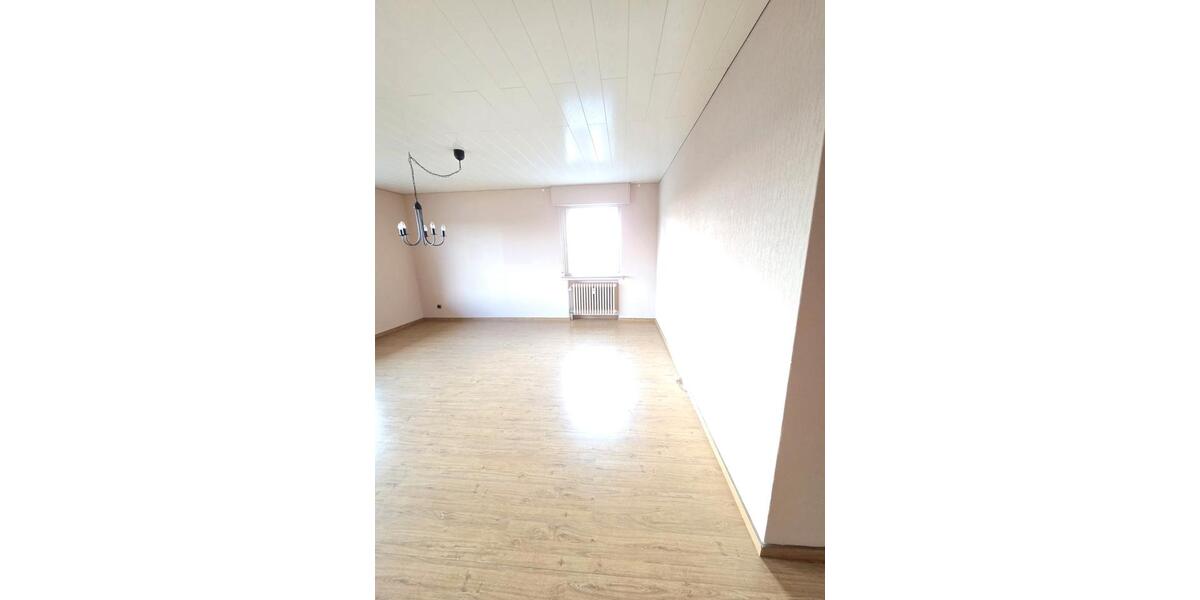 Etagenwohnung Marienheide - 3 Zimmer, 80 m&sup2;, 720&euro; | Angebot:26019175