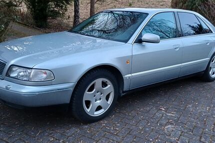 Audi A8 188.300 km 4.900 &euro; Eckenhagen 51580