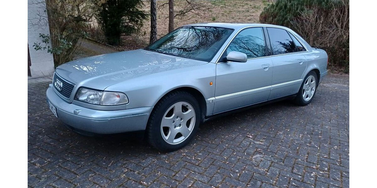 Audi A8 188.300 km 4.900 &euro; Eckenhagen 51580