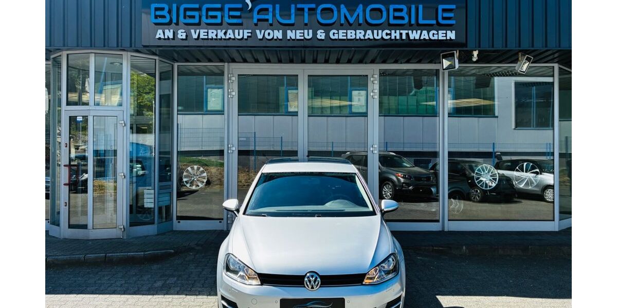 VW Golf 93.000 km 11.900 &euro; Olpe 57462