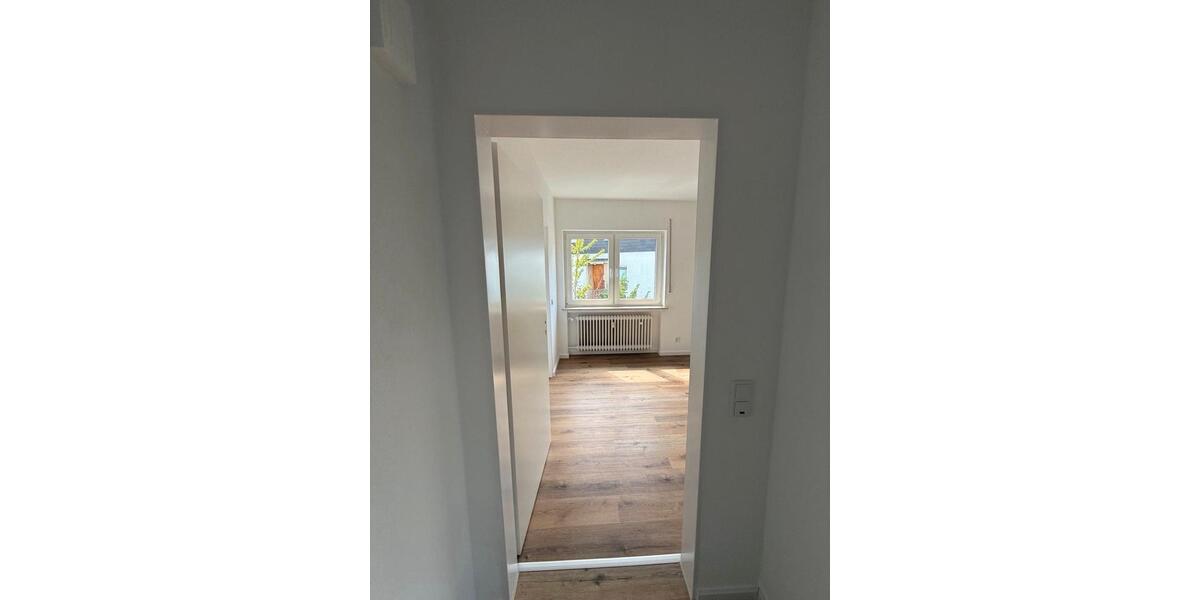 Dachgeschoßwohnung Olpe - 4 Zimmer, 81 m&sup2;, 200.000&euro; | Angebot:27458662