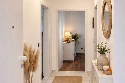 Wohnung Gummersbach Berstig Süd - 2 Zimmer, 71 m&sup2;, 815&euro; | Angebot:25774223