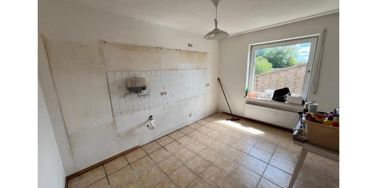 Einfamilienhaus Reichshof - 7 Zimmer, 190 m&sup2;, 1.600&euro; | Angebot:26434486