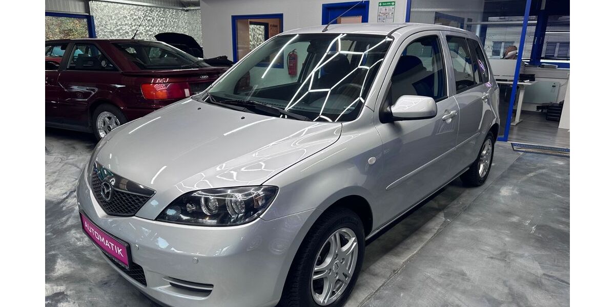 Mazda 2 82.000 km 5.200 &euro; Herscheid 58849