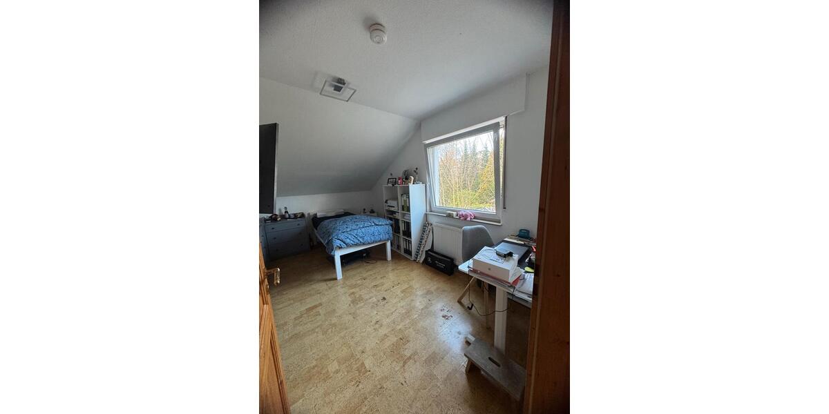 Reihenhaus Sundern (Sauerland) - 5 Zimmer, 150 m&sup2;, 1.189&euro; | Angebot:25840038