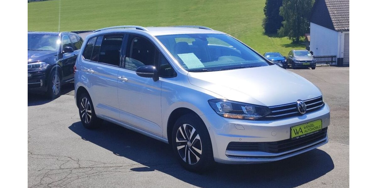 VW Touran 88.775 km 21.995 &euro; Halver 58553