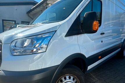 Ford Transit 70.000 km 16.949 &euro; Gummersbach (Zwischen Toom Markt und ATU) 51645