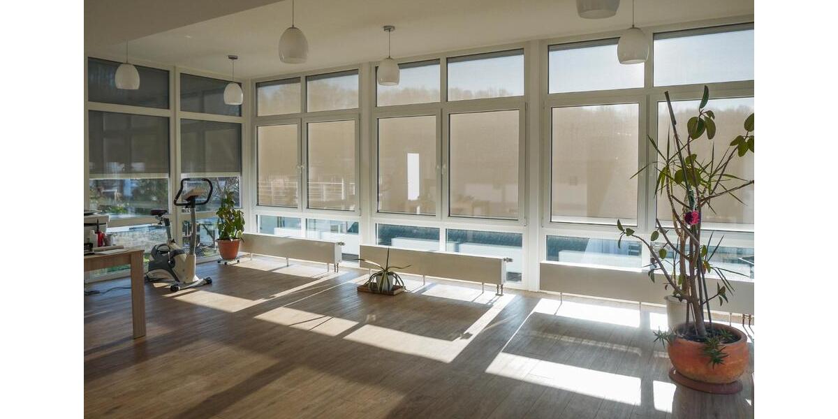 Etagenwohnung Engelskirchen - 5 Zimmer, 200 m&sup2;, 1.850&euro; | Angebot:25871611