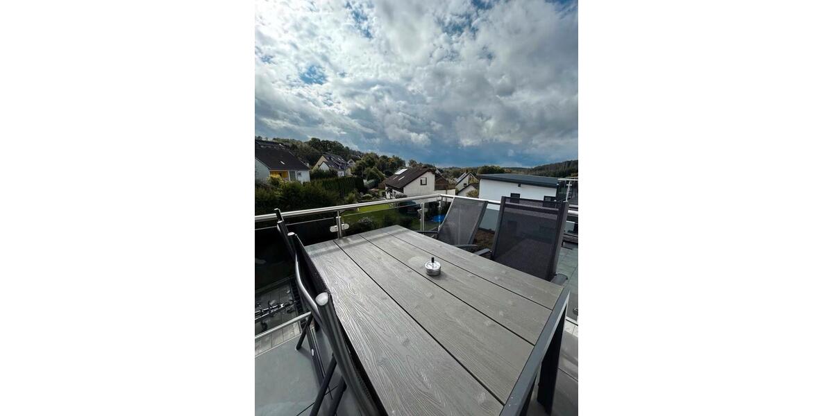 Etagenwohnung Gummersbach - 3 Zimmer, 86 m&sup2;, 1.275&euro; | Angebot:25217919