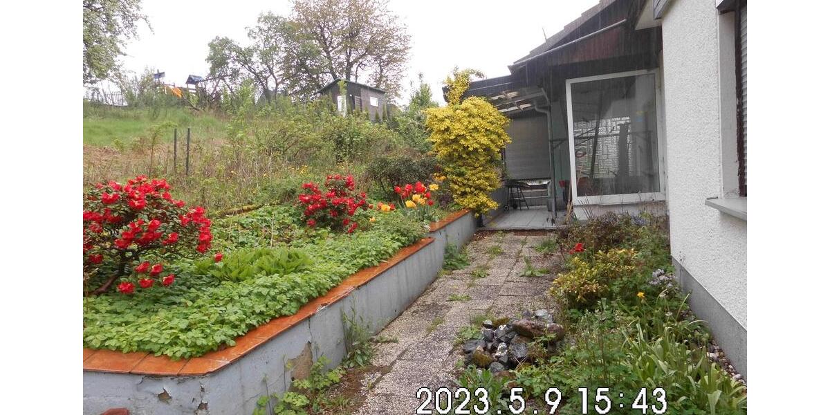 Einfamilienhaus Gummersbach - 6 Zimmer, 158 m&sup2;, 300.000&euro; | Angebot:25934813