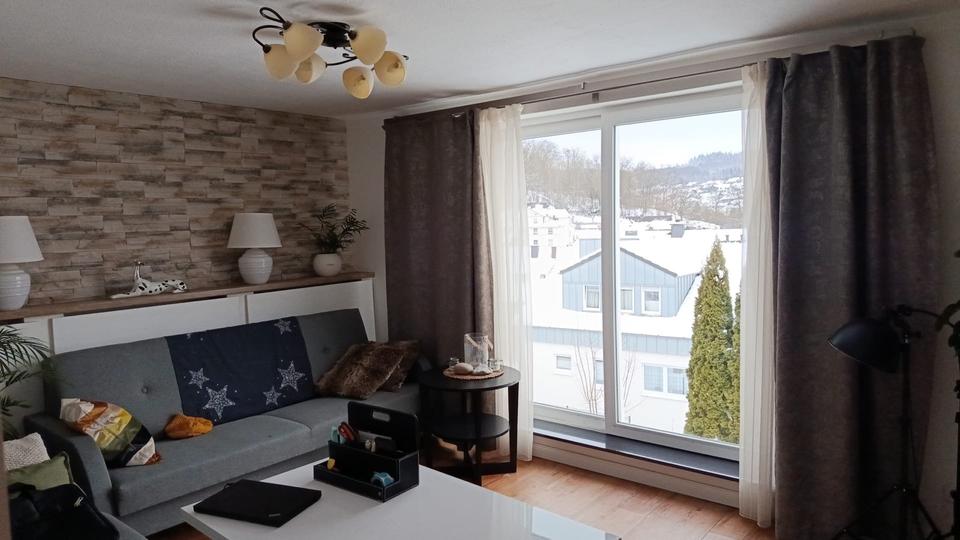 Etagenwohnung Olpe - 7 Zimmer, 175 m&sup2;, 490&euro; | Angebot:24866591