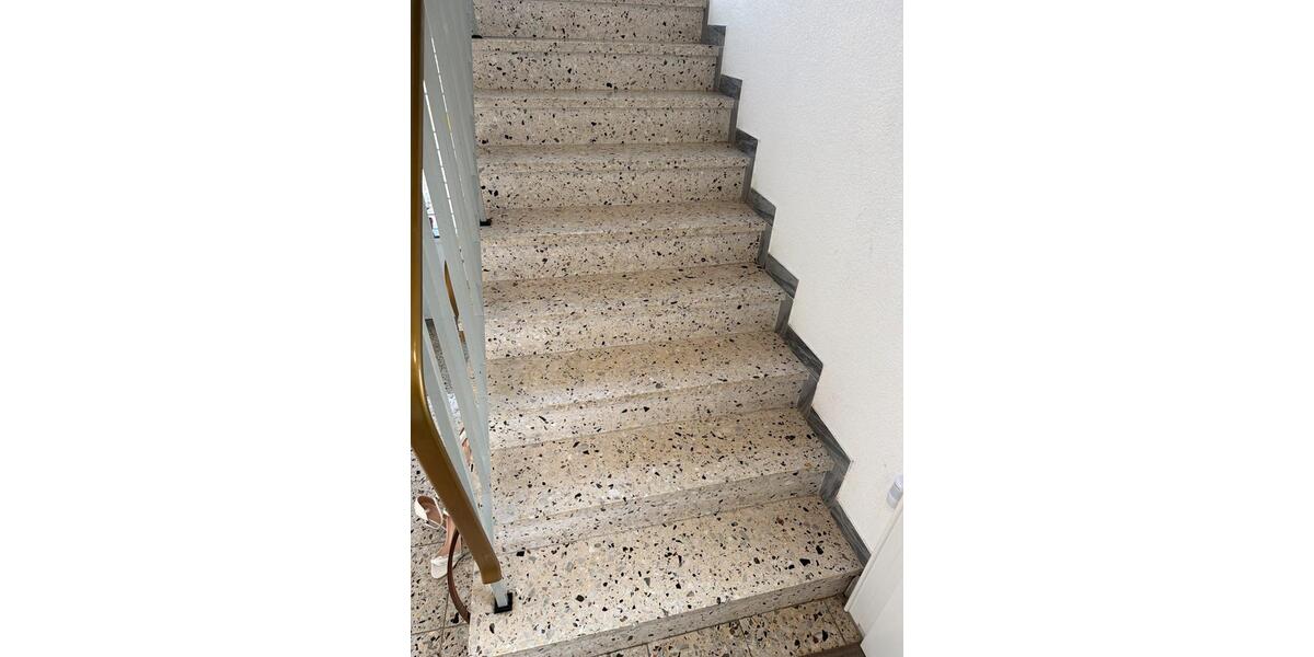 Mehrfamilienhaus, Wohnhaus Meinerzhagen - 7 Zimmer, 188 m&sup2;, 480.000&euro; | Angebot:26267423