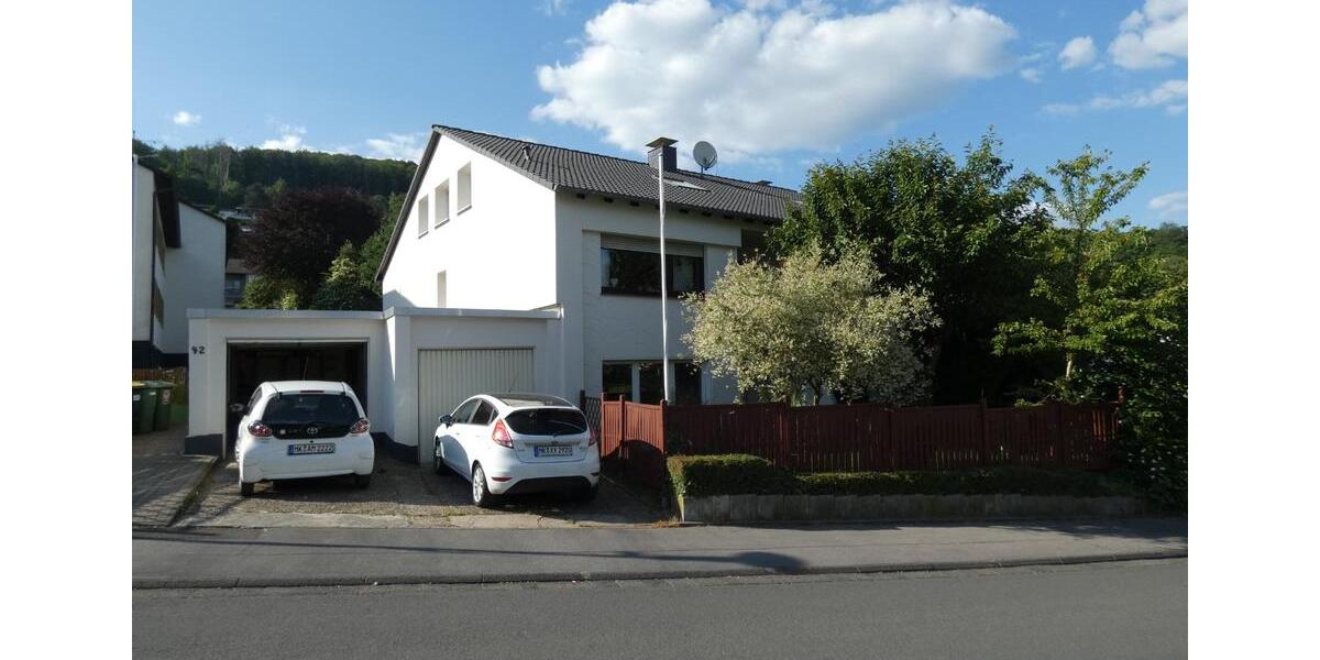 Etagenwohnung Lüdenscheid Augustenthal - 3 Zimmer, 80 m&sup2;, 590&euro; | Angebot:23845139