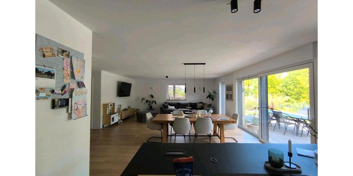 Einfamilienhaus Breckerfeld - 6 Zimmer, 220 m&sup2;, 660.000&euro; | Angebot:26547407