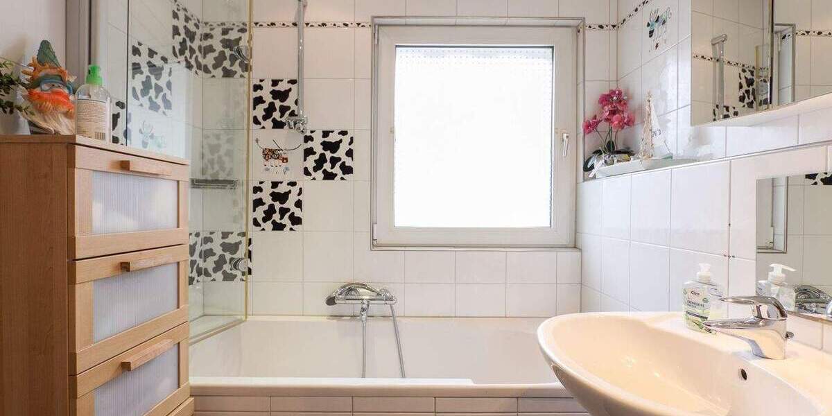 Mehrfamilienhaus, Wohnhaus Lüdenscheid Stüttinghausen - 9 Zimmer, 349 m&sup2;, 419.000&euro; | Angebot:25688973