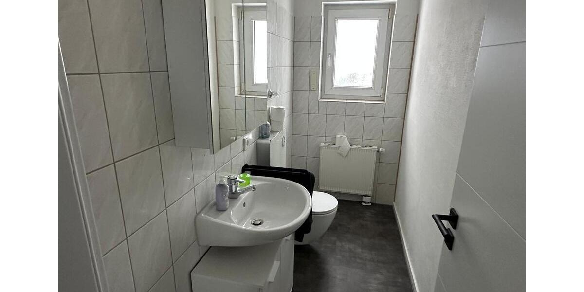 Etagenwohnung Marienheide - 3 Zimmer, 76 m&sup2;, 18&euro; | Angebot:25118613