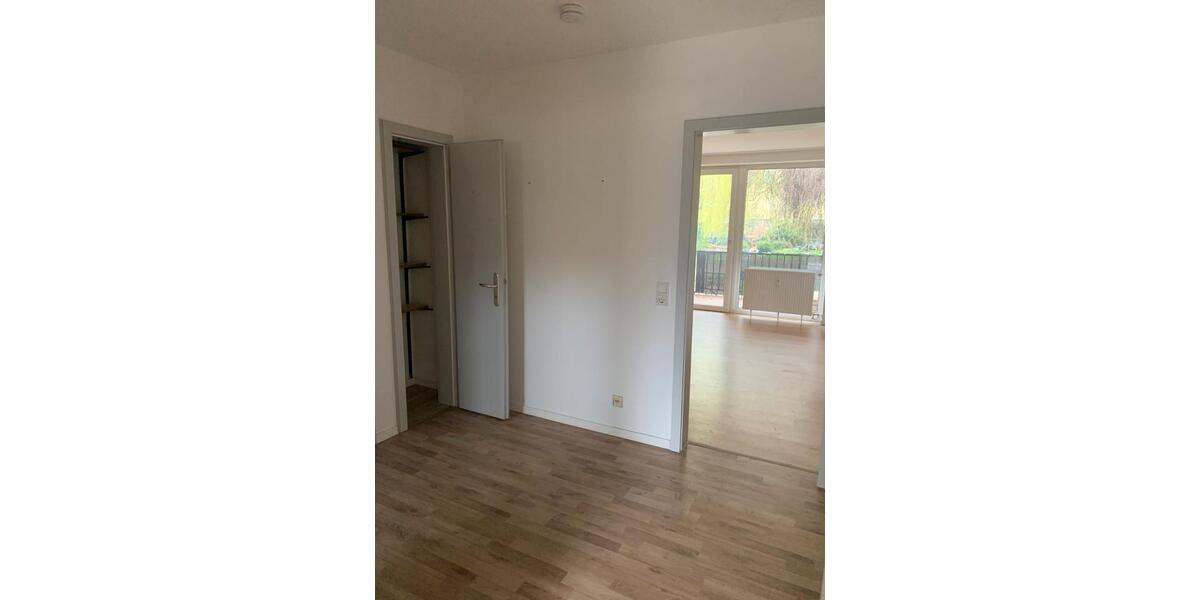 Erdgeschoßwohnung Gummersbach Berstig Süd - 2 Zimmer, 49 m&sup2;, 470&euro; | Angebot:25948980