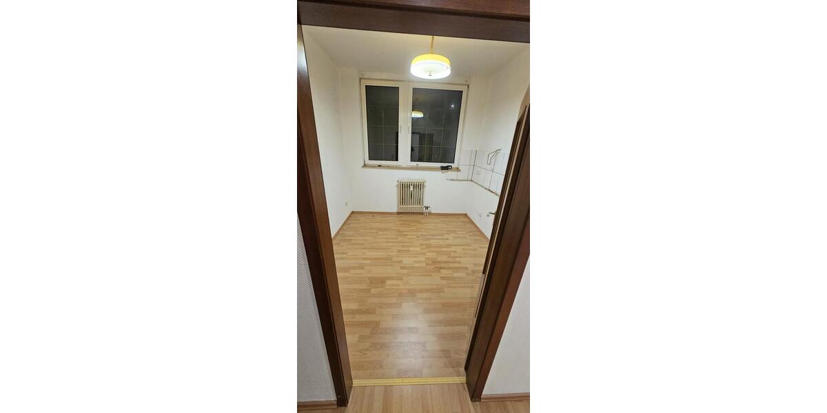 Etagenwohnung Iserlohn - 2 Zimmer, 65 m&sup2;, 680&euro; | Angebot:25175276