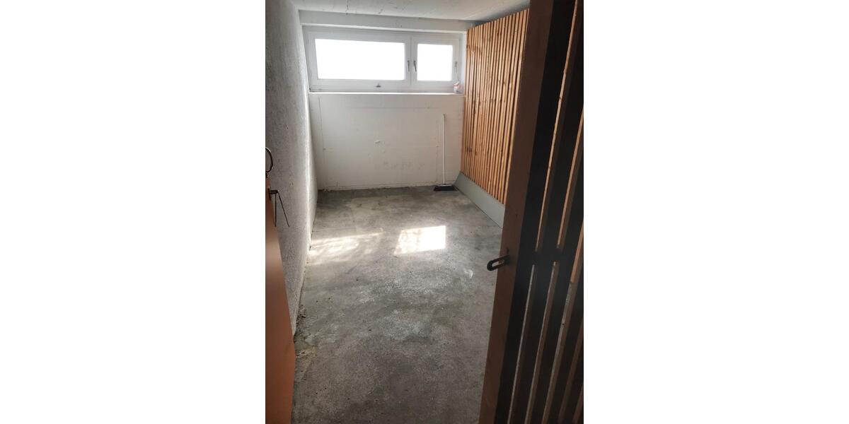 Etagenwohnung Gummersbach Hepel - 3 Zimmer, 85 m&sup2;, 500&euro; | Angebot:25831713