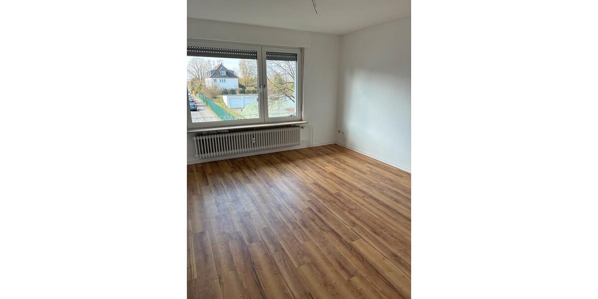 Etagenwohnung Radevormwald - 3 Zimmer, 65 m&sup2;, 693&euro; | Angebot:26003709