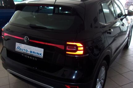 VW T-Cross 21.435 km 17.475 &euro; Hagen 58089