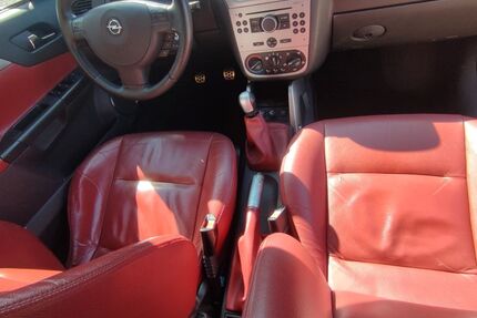 Opel Tigra 154.930 km 4.950 &euro; Meinerzhagen 58540