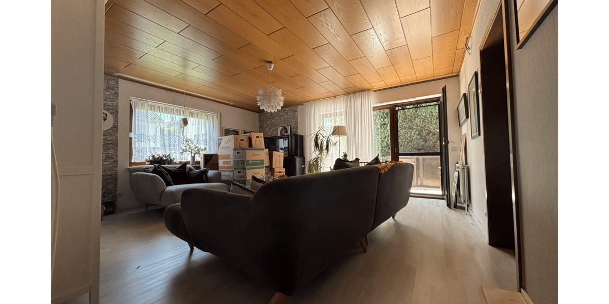 Etagenwohnung Neuenrade - 3 Zimmer, 90 m&sup2;, 675&euro; | Angebot:26881764