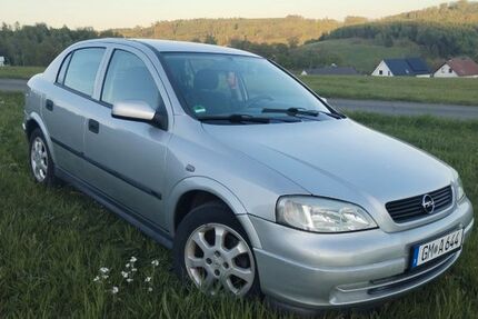 Opel Astra 147.700 km 2.500 &euro; Gummersbach 51647