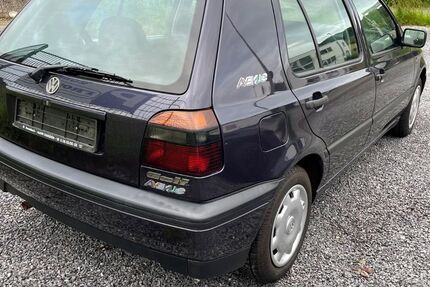 VW Golf 99.800 km 1.499 &euro; Herdecke 58313