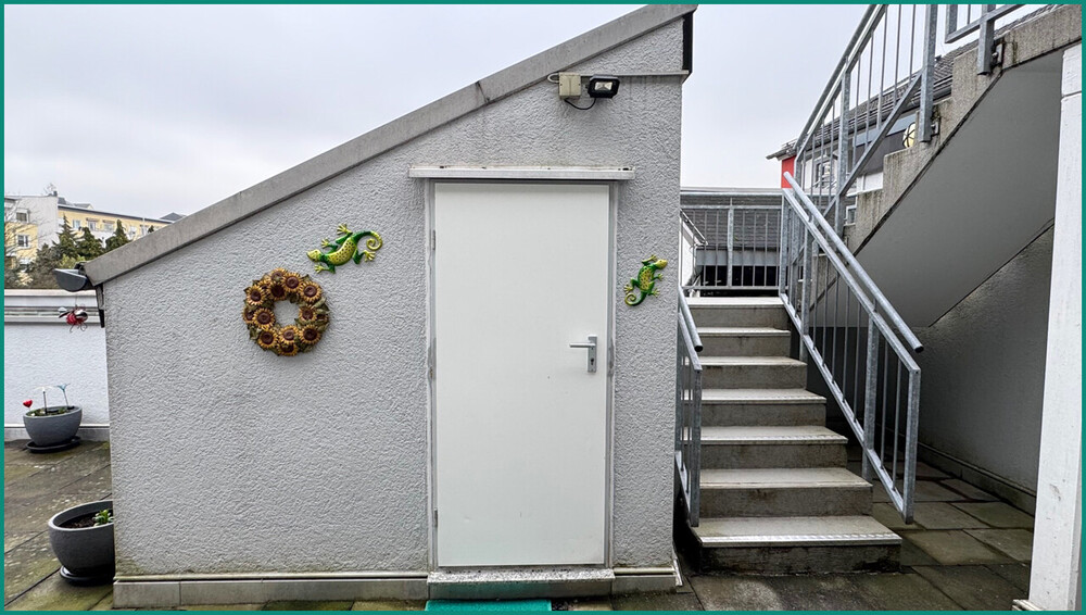 PROVISIONSFREI ! SEHR GUT GESCHNITTENE 3-ZIMMER-WOHNUNG MIT GARAGE IM STADTZENTRUM VON RADEVORMWALD - Etagenwohnung Radevormwald Innenstadt | Angebot:25542525