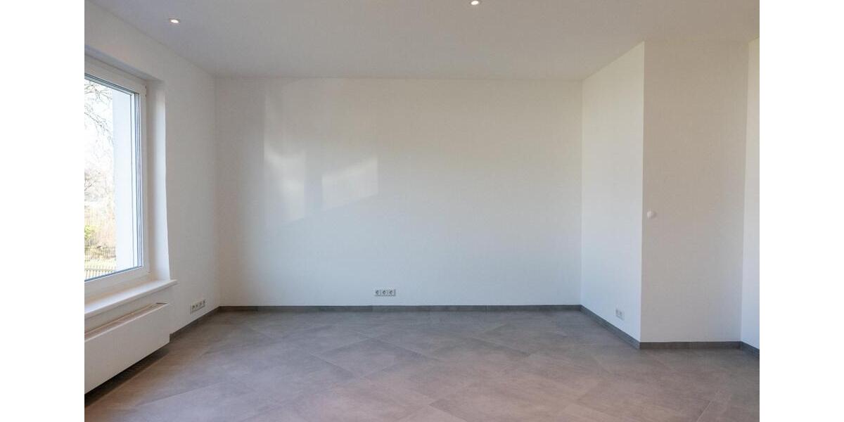 Erdgeschoßwohnung Meinerzhagen - 4 Zimmer, 91 m&sup2;, 1.187&euro; | Angebot:25900264