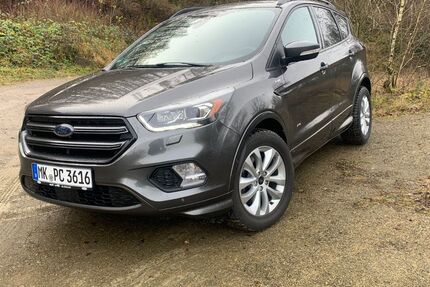 Ford Kuga 144.000 km 12.499 &euro; Iserlohn 58638