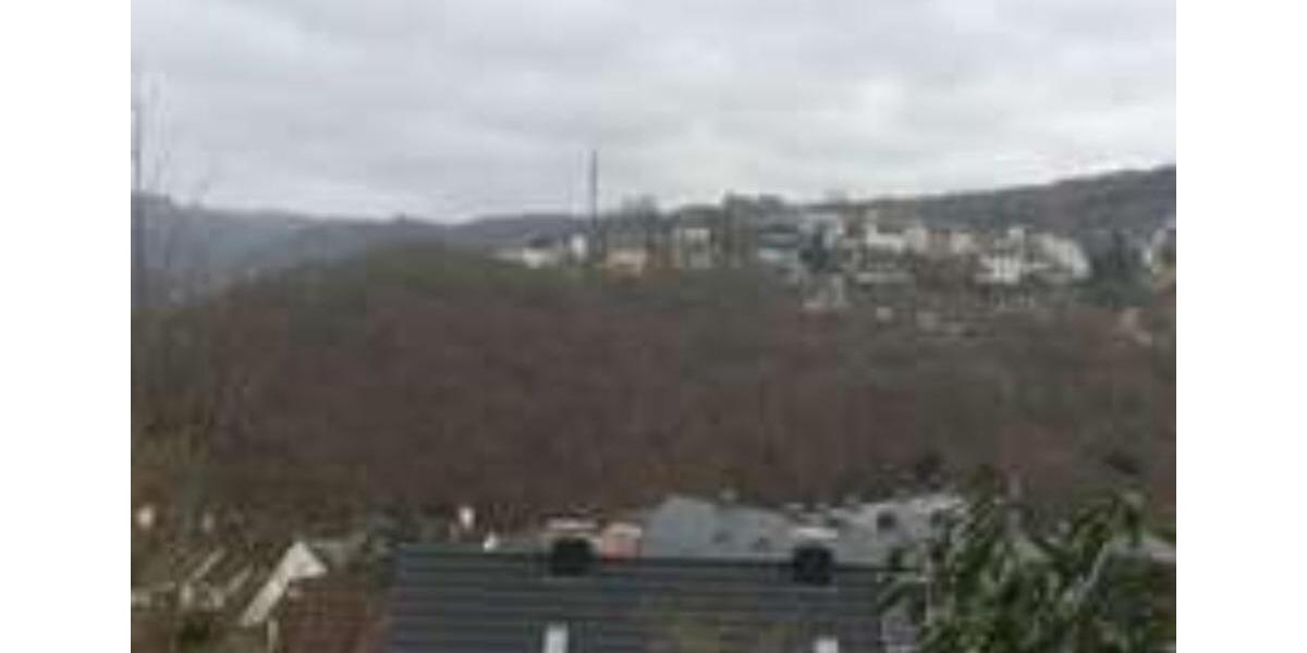 Etagenwohnung Altena - 2 Zimmer, 82 m&sup2;, 250&euro; | Angebot:24726858